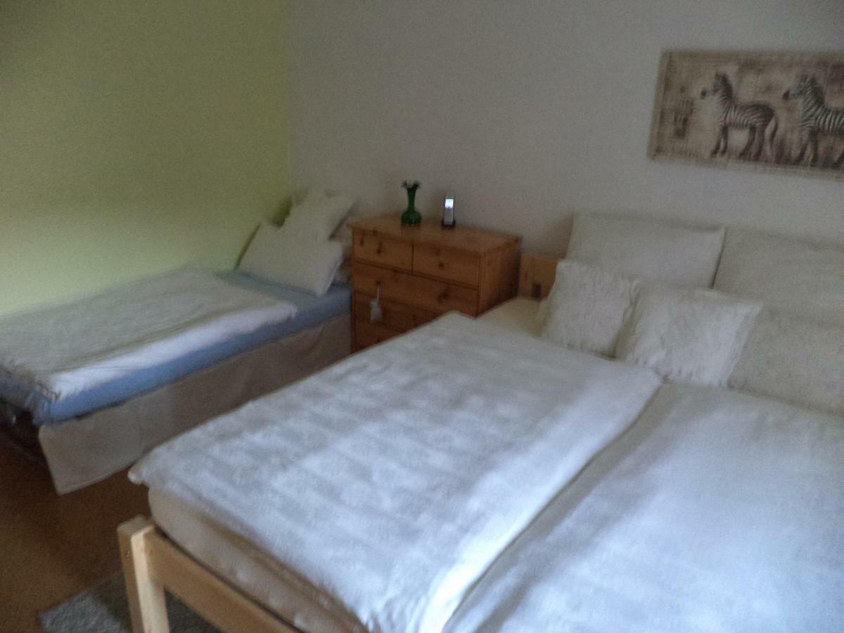 Farschweiler Ferienappartment Mit Schlafzimmer المظهر الخارجي الصورة